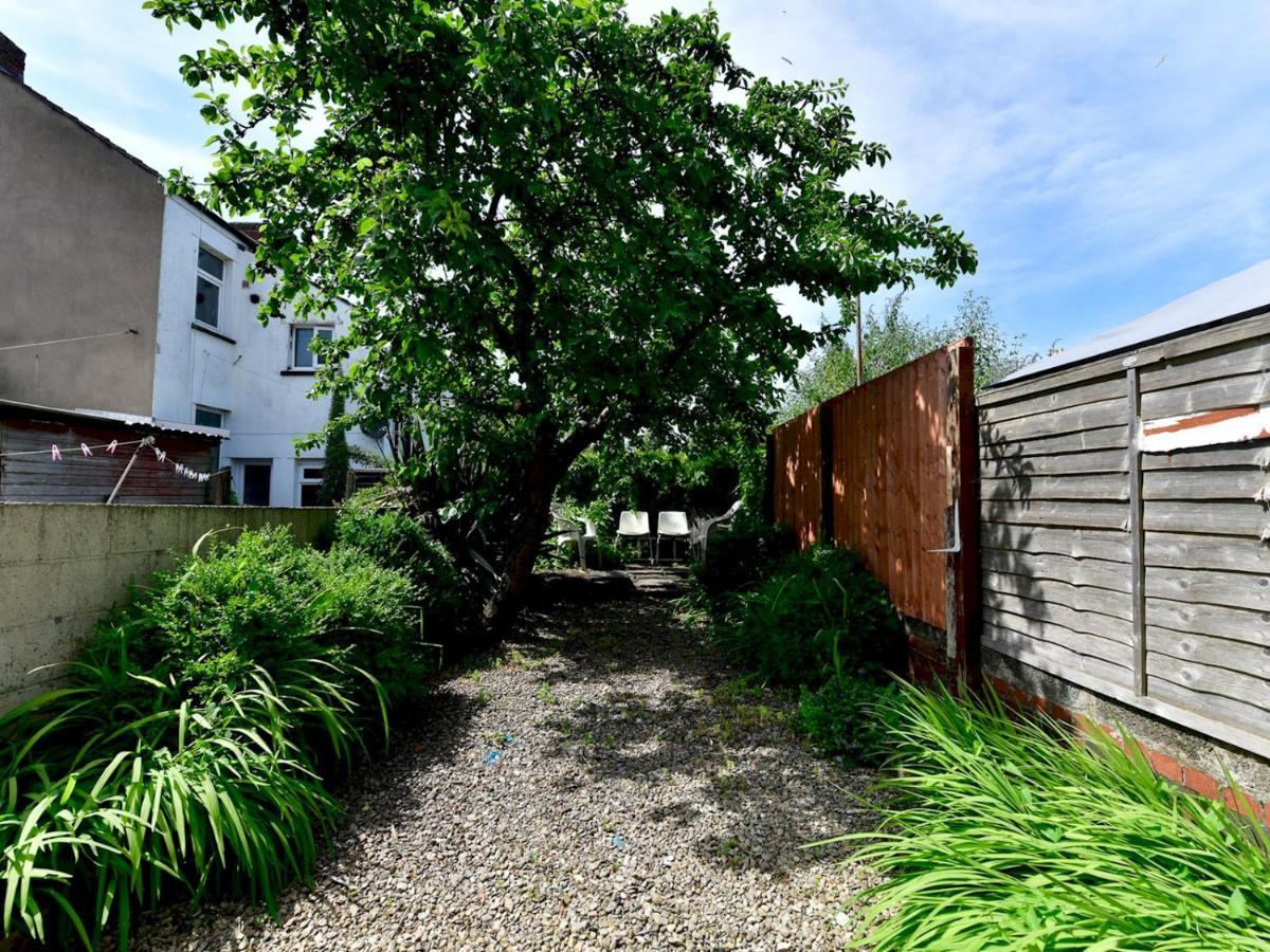 Pass The Keys Perfectly Located 3 Bed Home Close To The City Cardiff Eksteriør billede